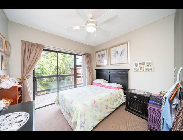 4 BEDROOM HOUSE FOR SALE IN BEACON BAY